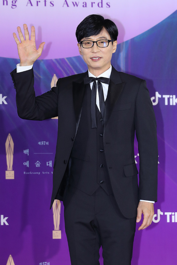 유재석 올해의 예능인 10년 연속 1위강호동·박나래 순