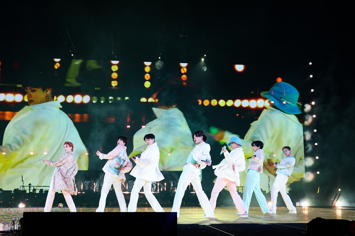 방탄소년단 콘서트 외신 반응 지구에서 최고