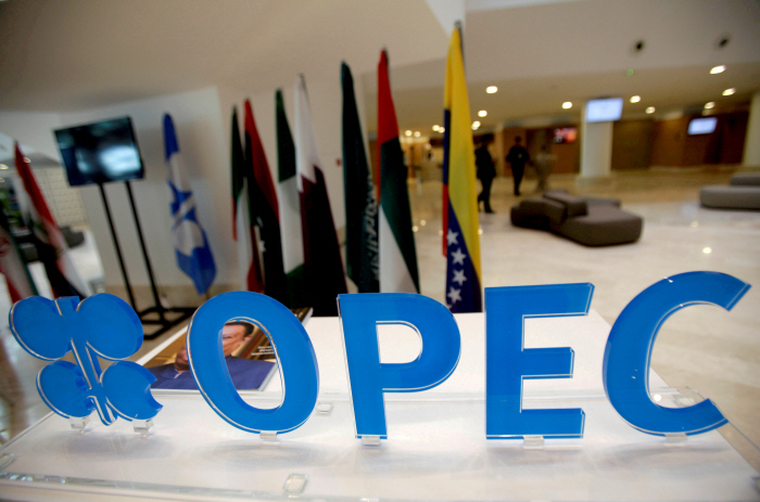 OPEC 기존 증산량 유지하기로WTI 14 반등