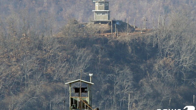 월북 경계실패 지적에 文 질책 없었다靑 北 응답은 없어